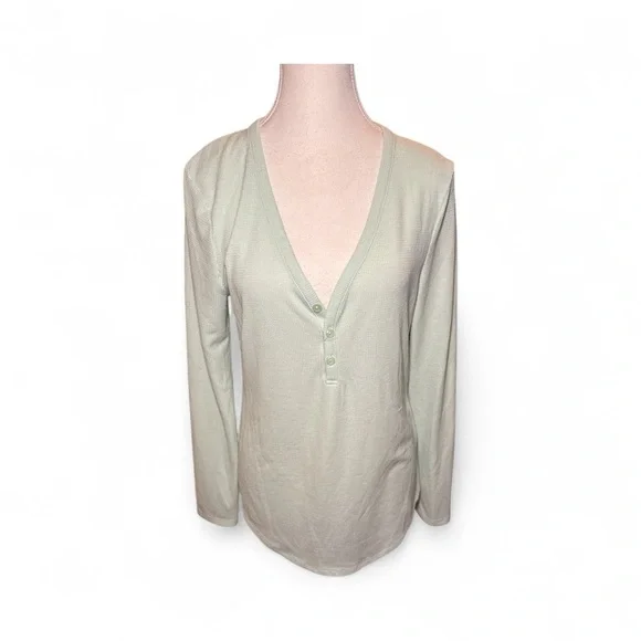 Athleta Wind Down Sleep Top Henley Long Sleeve Pajama Lounge Tee Green M - Picture 6 of 7